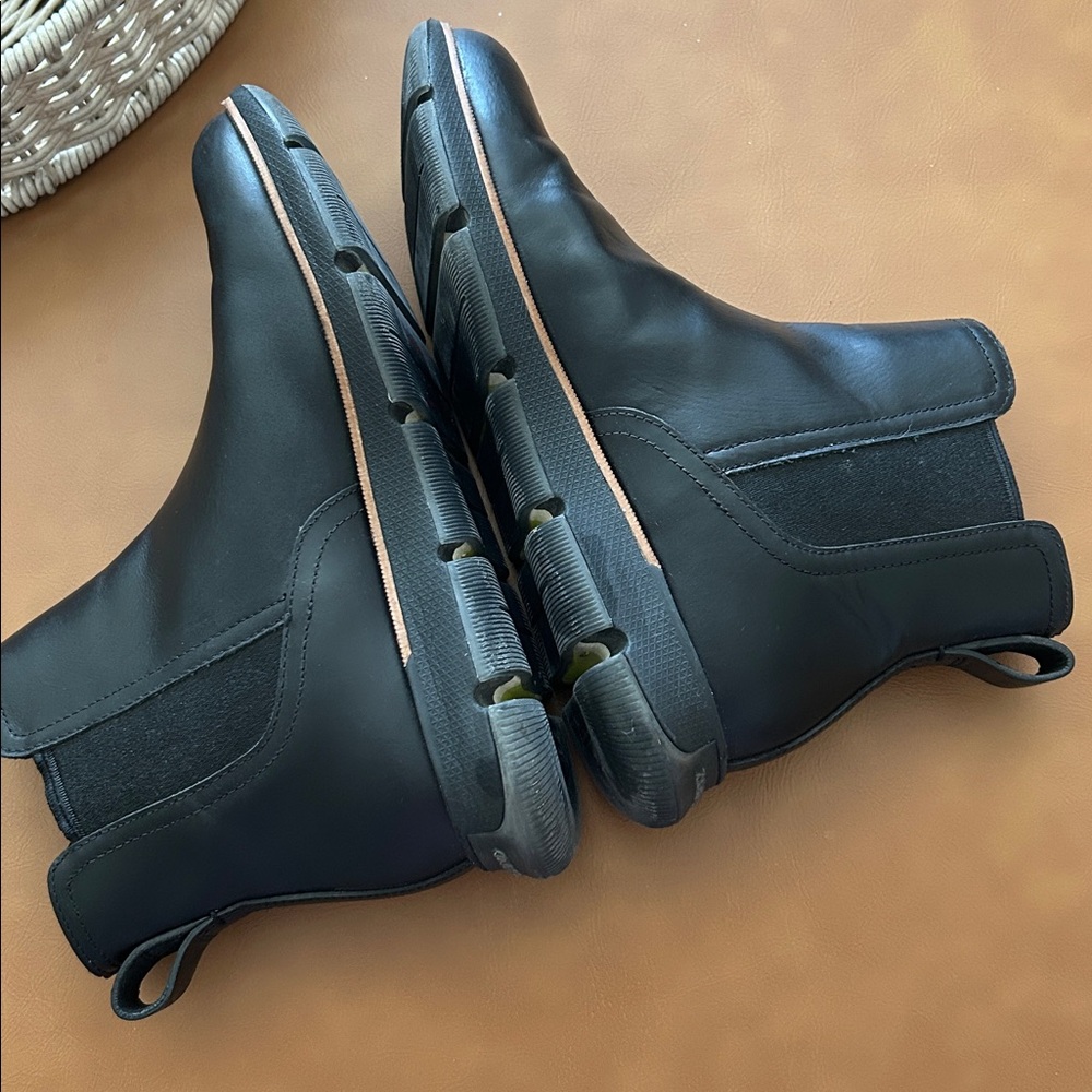 Cole Haan ZeroGrand Black Leather Chelsea Boots Size 5.5 - Picture 8 of 12